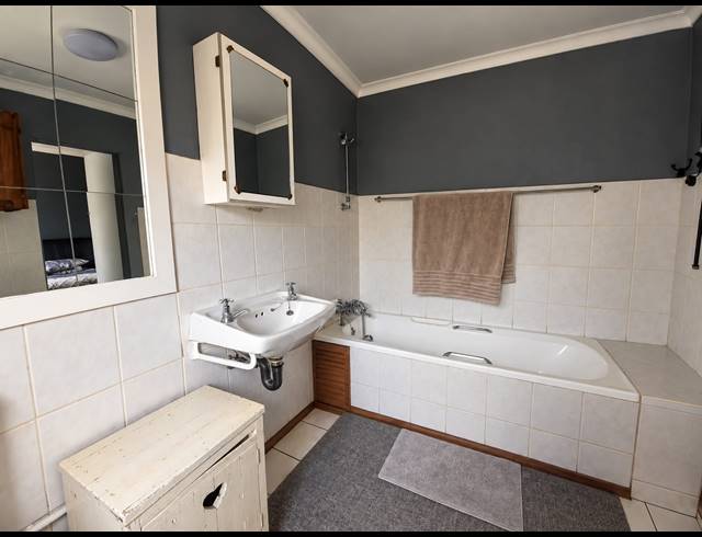 4 BEDROOM HOUSE FOR SALE IN KOOKRUS